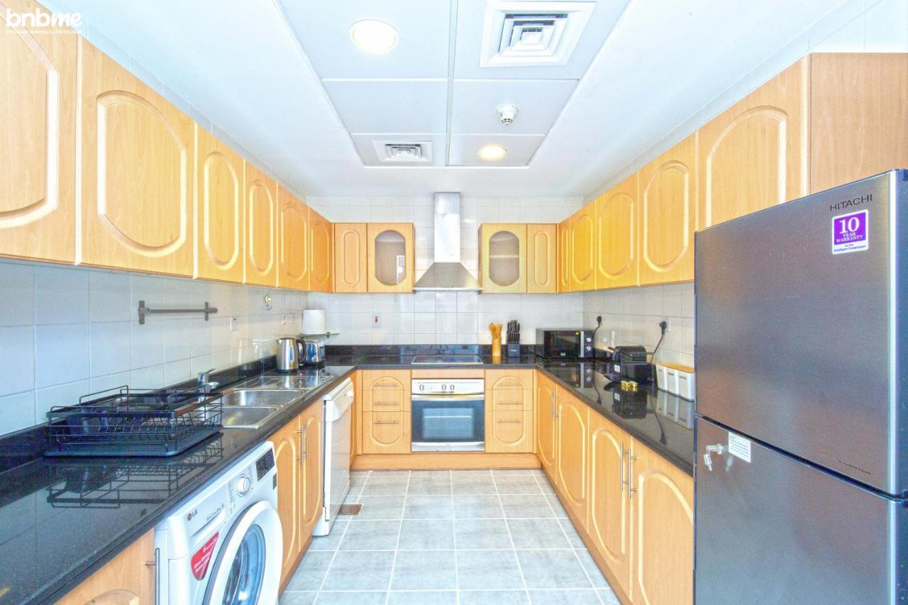 דובאי Bnbmehomes - Sit Back & Enjoy Seeing The Luxury Yachts Drive By - B67 מראה חיצוני תמונה