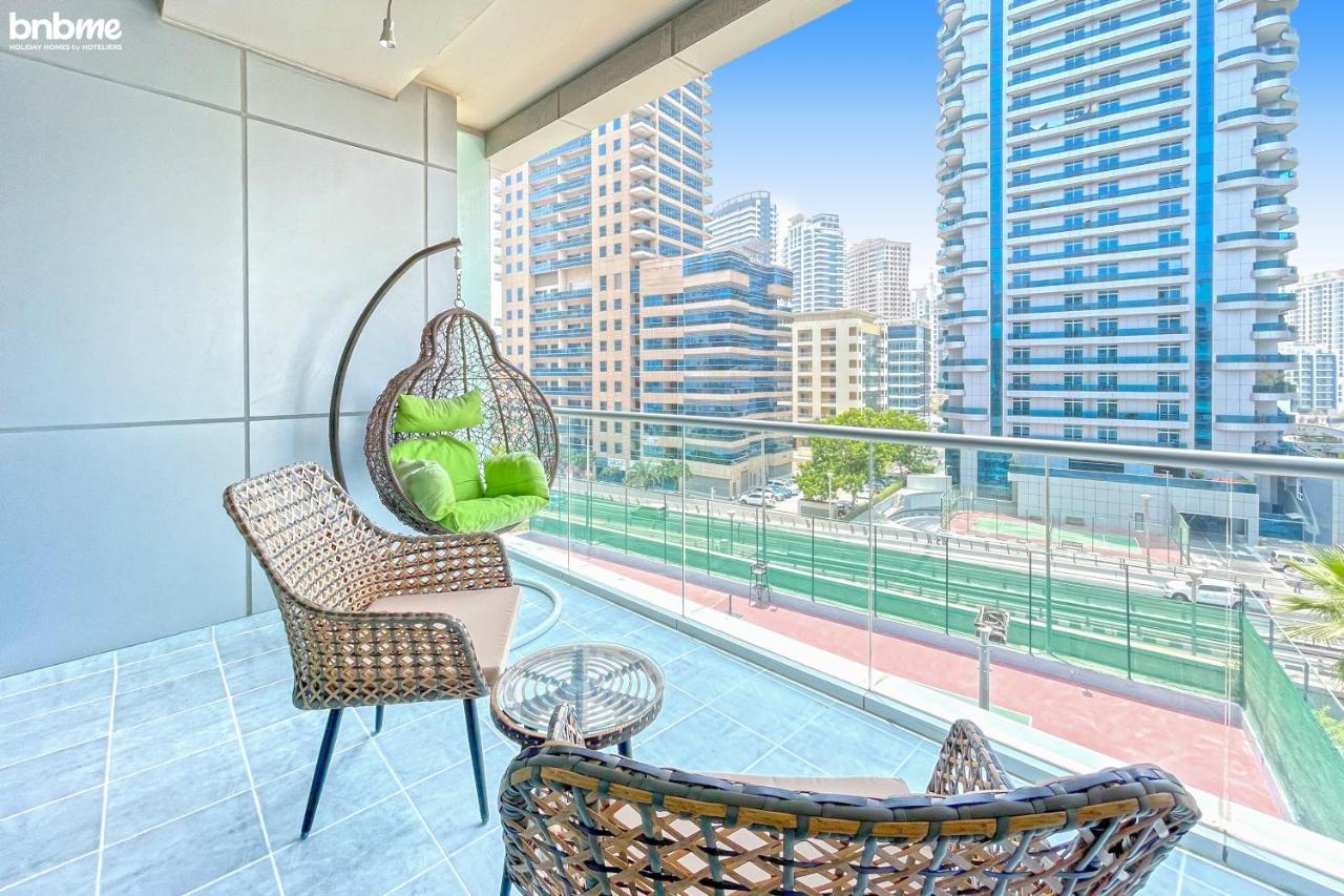 דובאי Bnbmehomes - Sit Back & Enjoy Seeing The Luxury Yachts Drive By - B67 מראה חיצוני תמונה